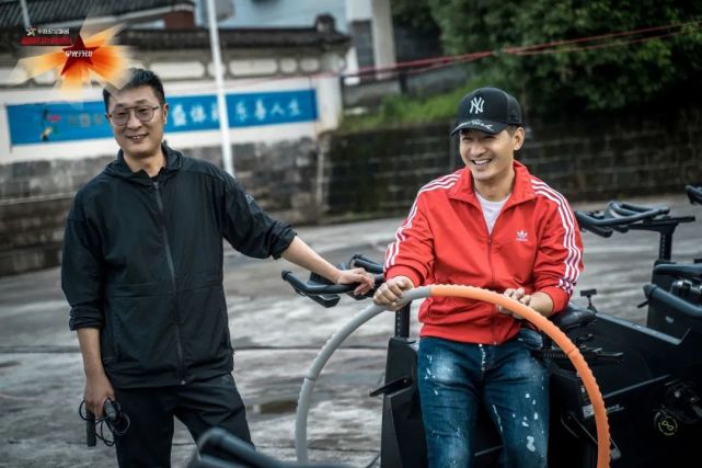 騰沖界頭鎮騎行電影